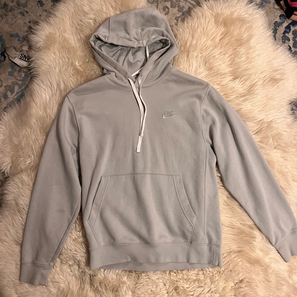 Gray Nike hoodie size M